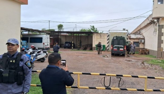 Lavado de activos: esta mañana trasladaron a Tito López a la U7