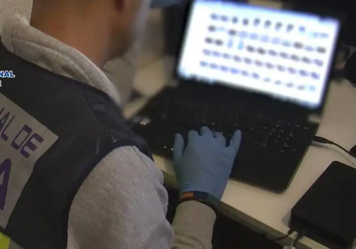 Ahora denunciaron que alumnos de un colegio de Resistencia difundieron imágenes de sus compañeras desnudas creadas con IA