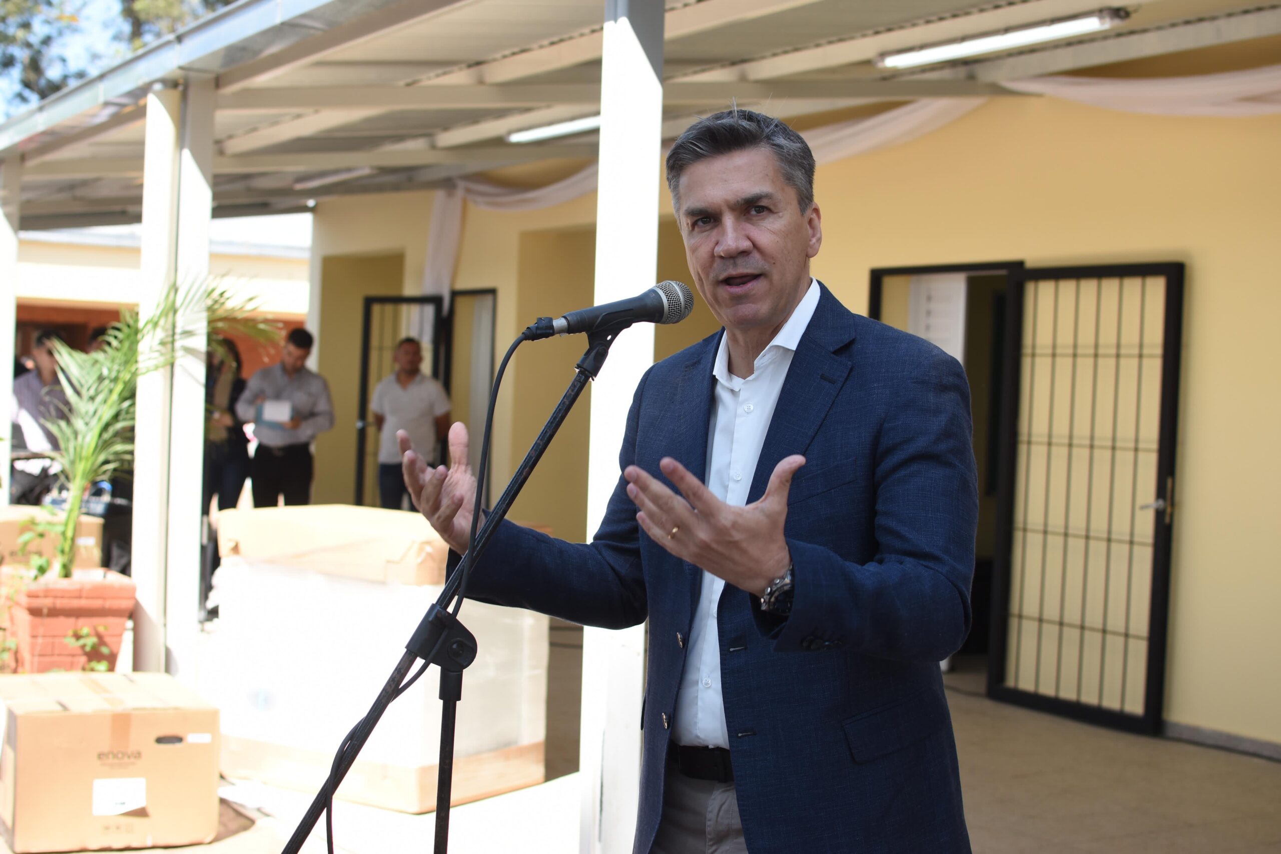 Pampa Esperanza, Quitilipi: el gobernador Zdero inauguró las refacciones de la EEP N° 701 «Administramos bien, para reactivar las obras en todas la provincia», expresó