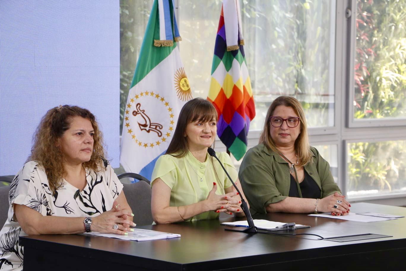 «Fortaleza de Madre»: La vicegobernadora Schneider invita a un conversatorio sobre Consumo Problemáticos