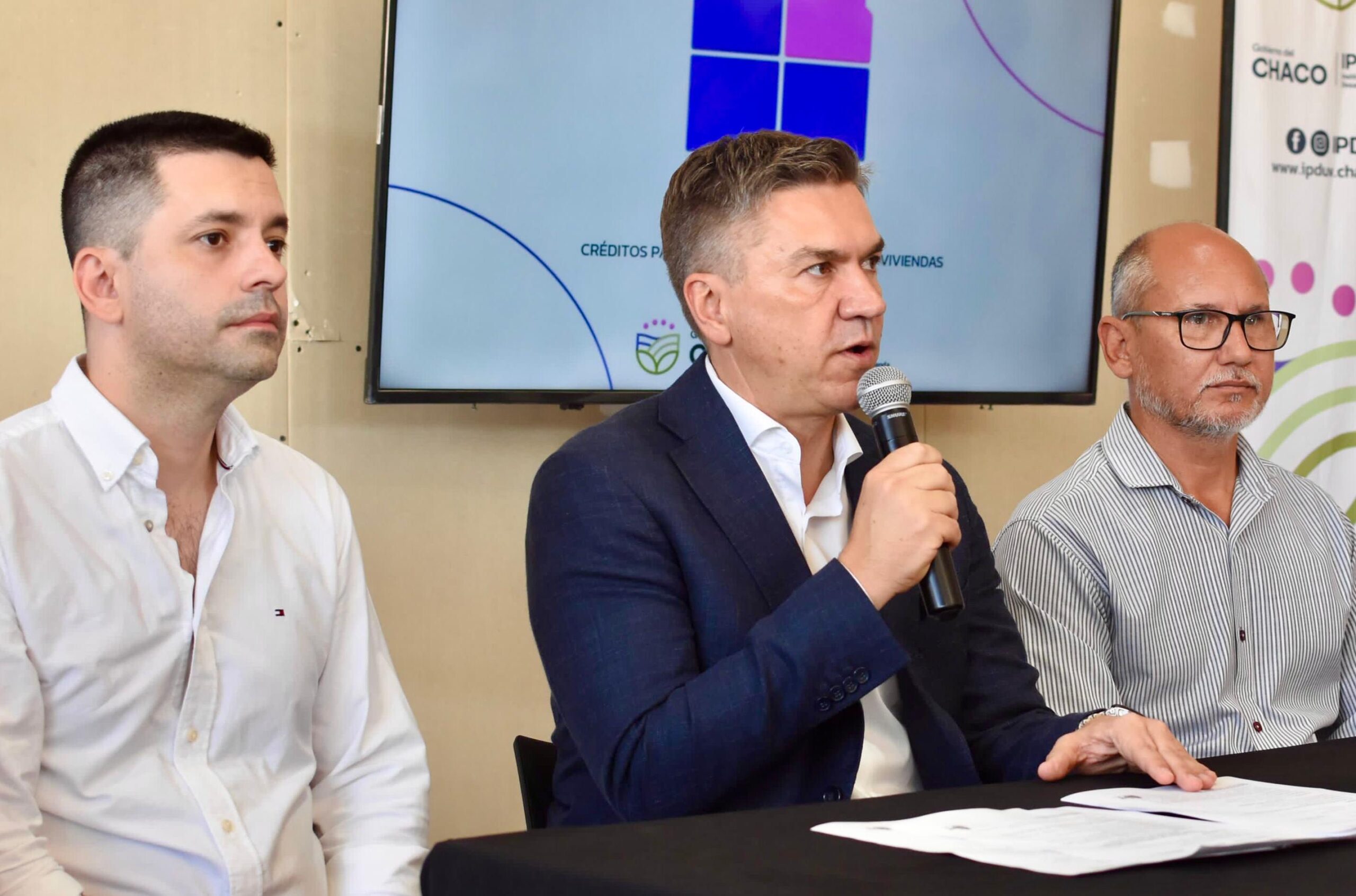 Sáenz Peña: el gobernador Zdero supervisó la obra del complejo Casa Activa destinada a albergar a adultos mayores