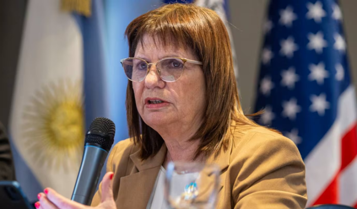 En plena interna del PJ, Bullrich cargó contra CFK: Ya no es eterna, tiene un despelote en el partido