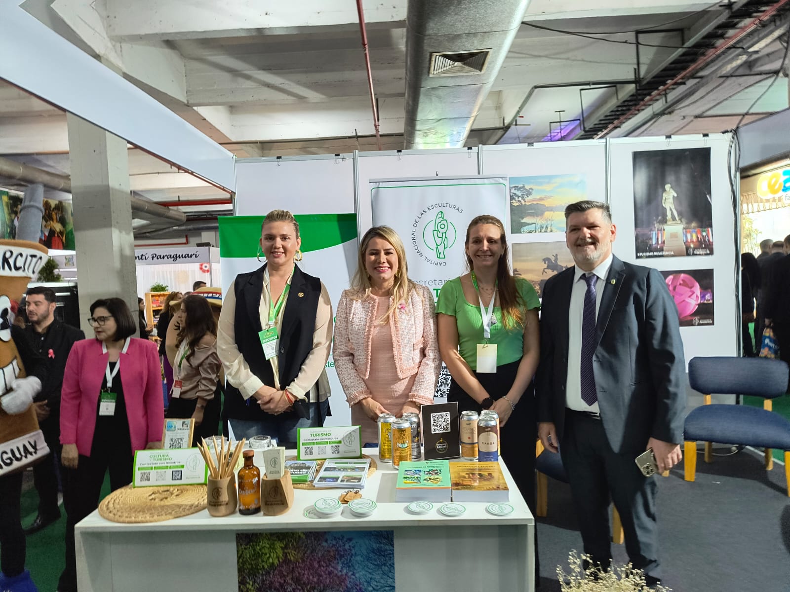 Histórica presencia de Resistencia en la FIT en Asunción, con stand propio difundiendo los atractivos de la ciudad