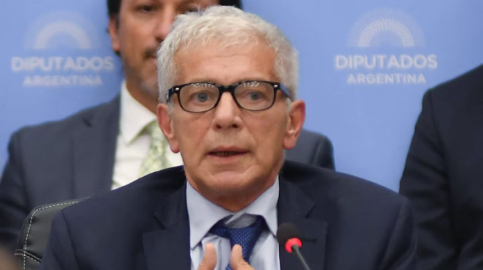 El Gobierno promulgó la ley de ampliación de Registro de Datos Genéticos