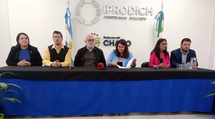 Cierra la inscripción al curso para personas con discapacidad visual dictado por la Unne y el Iprodich