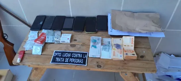 Detuvieron a una pareja que está acusada de explotar sexualmente a mujeres en Barranqueras