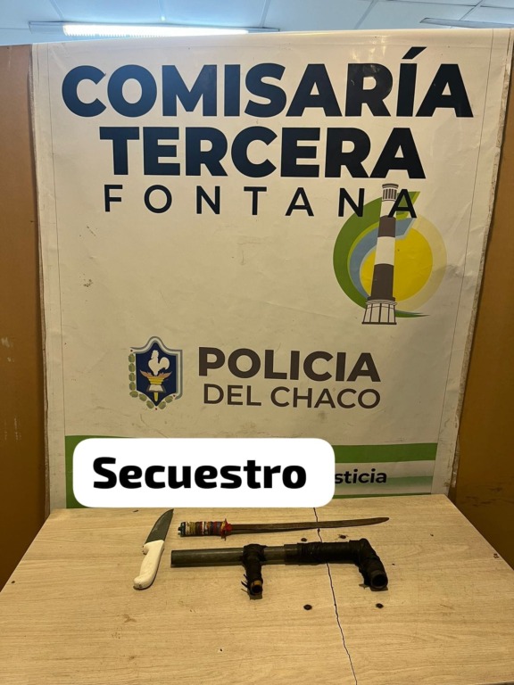 Locura en Fontana: amenazó a su pareja con una tumbera, un cuchillo y una daga