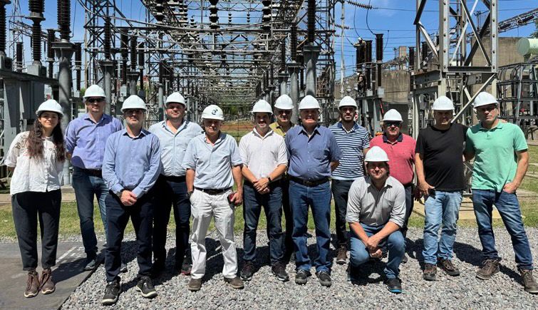 SECHEEP: profesionales técnicos de la empresa se capacitaron en Rosario y en Bs.As