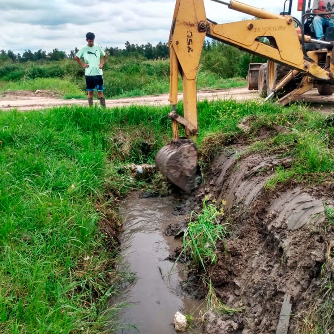 Siguen las cuadrillas municipales trabajando en el mantenimiento de desagües