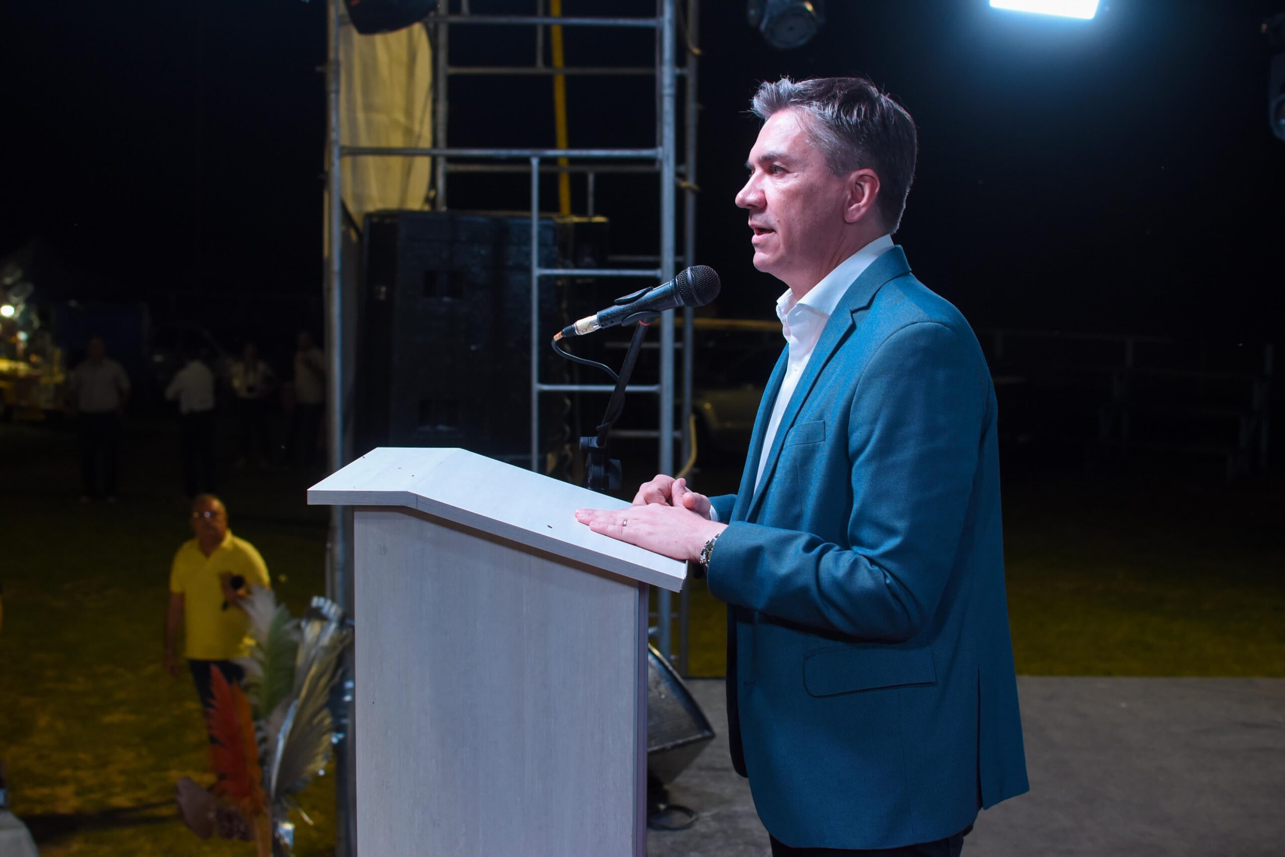 119º aniversario de Cote Lai con anuncios del gobernador