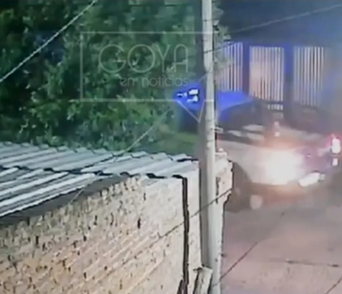 Dos policías en disponibilidad tras atropellar a un joven en Corrientes