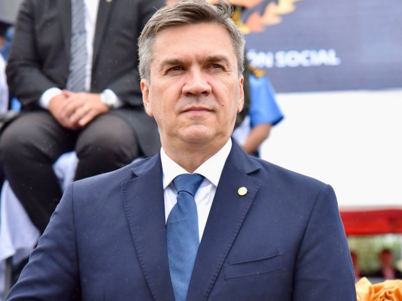 El gobernador Zdero se reunirá este martes con el Presidente Javier Milei