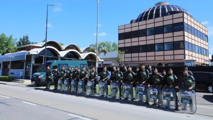 El Gobierno cerró la planta ex Ciccone y dispensó a 270 personas