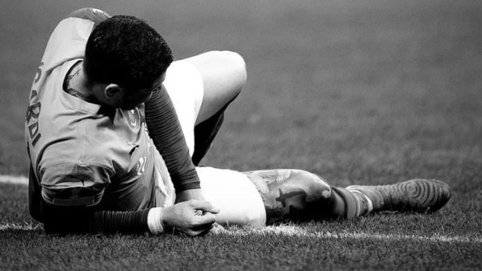 Mauro Icardi se rompió el ligamento anterior cruzado de su rodilla derecha