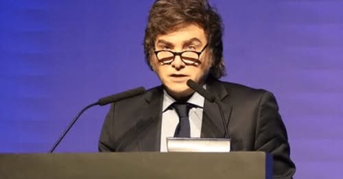 Javier Milei vaticinó «tiempos prósperos, felices y libres» y habló de «monos que piden golpe de Estado»