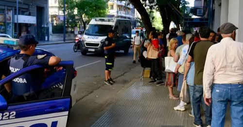 Un jubilado intentó prenderse fuego en el PAMI