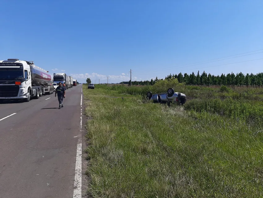 Siniestro vial en Corrientes: una mujer fallecida y dos heridos en gravísimo estado