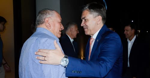 Apoyo al sector privado: el Gobernador Zdero acompañó la inauguración del Hotel Platinum en General San Martín