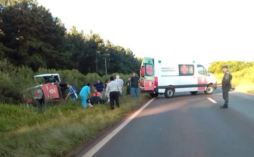 Corrientes: volcó una ambulancia cuando trasladaba a un paciente