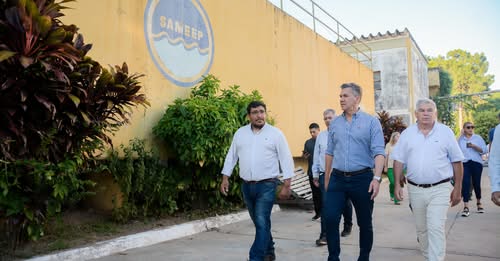 Plantas potabilizadoras de Barranqueras: El gobernador Zdero puso en funcionamiento el nuevo sistema de iluminación led