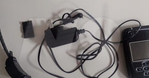 Salió a cenar con un hombre denunciado por violencia de género, se alteró y se arrancó la tobillera eléctrica