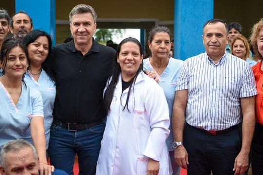 Barrio Sur, de Avia Terai: El Gobernador Zdero puso en funcionamiento el Centro de Salud”Tenía las puertas cerradas y desde hoy atenderá a toda la comunidad”