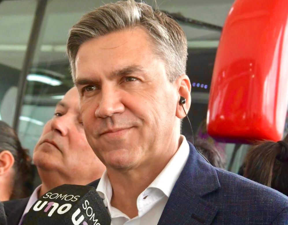 Después de años de sacarles recursos a los intendentes, el Gobernador Zdero devolverá el 2% de coparticipación a los municipios