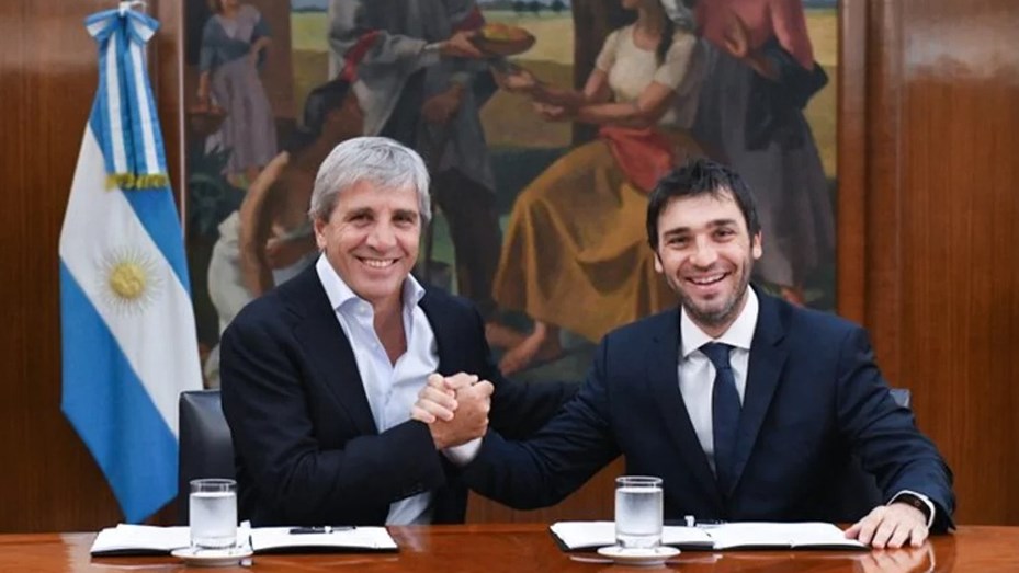 Chubut acordó con el Gobierno una quita de 100 millones de dólares