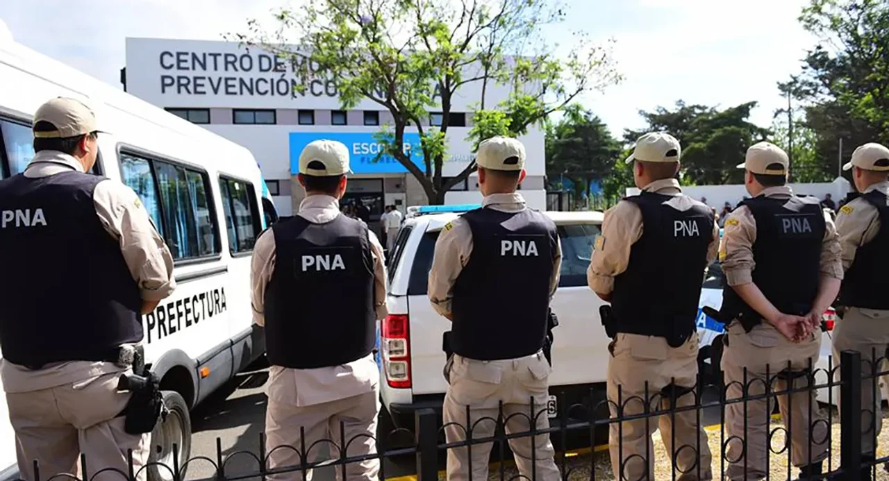 Juzgarán a tres agentes de Prefectura acusados de detener ilegalmente a un funcionario de Migraciones