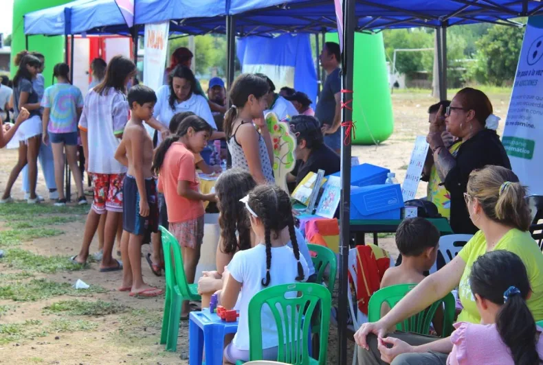 Gran convocatoria infantil en Villa Encarnación por la Colonia en tu Barrio