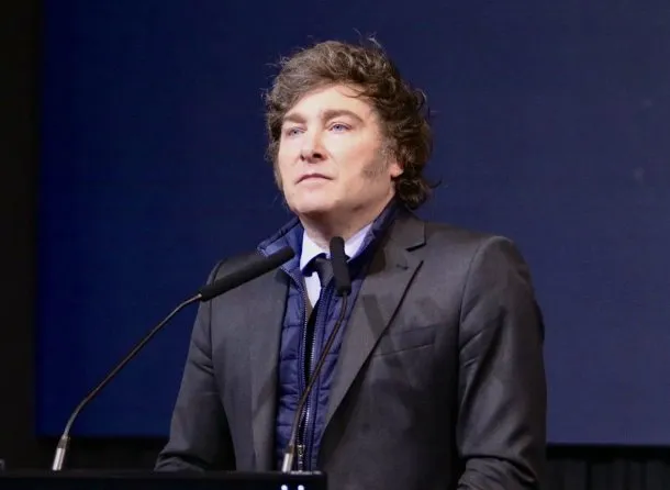 Javier Milei vinculó a la diversidad sexual con la pedofilia y estallaron las redes