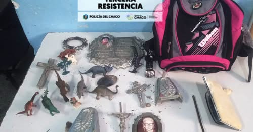 Detuvieron al roba-cruces del cementerio de Resistencia