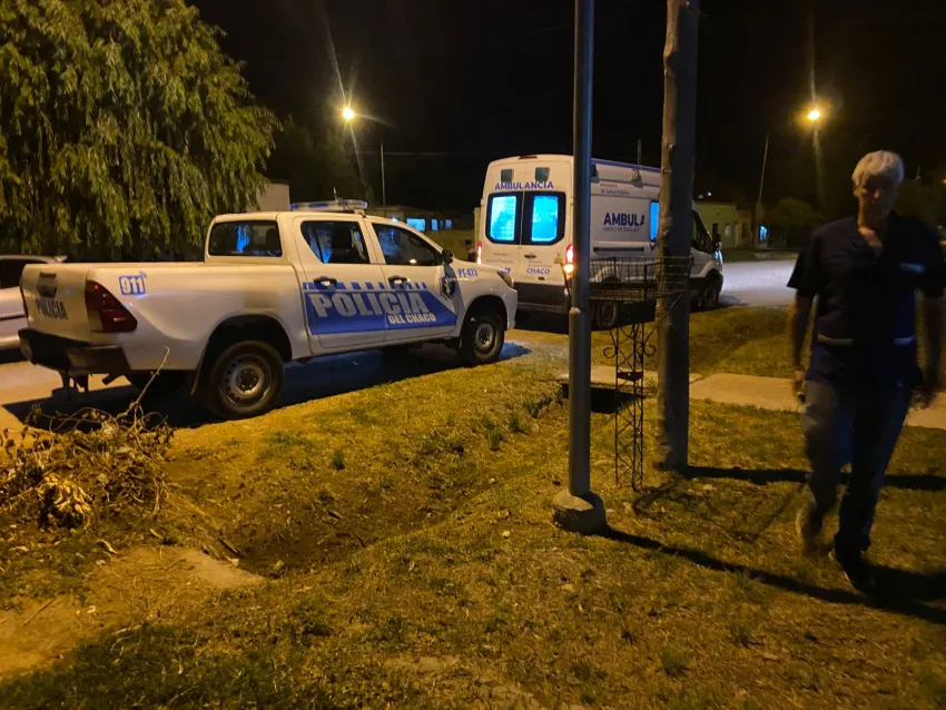 Las Breñas: Asistieron a una mujer que estaba inconsciente y la trasladaron al hospital