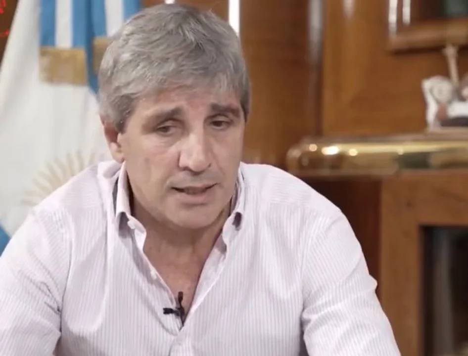 Caputo enfrió las expectativas de salida del cepo en el corto plazo