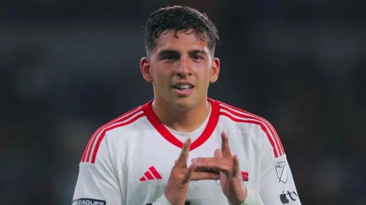 Hernán López Muñoz está cerca de volver a Argentina tras una oferta de Foster Gillett. ¿A dónde iría?