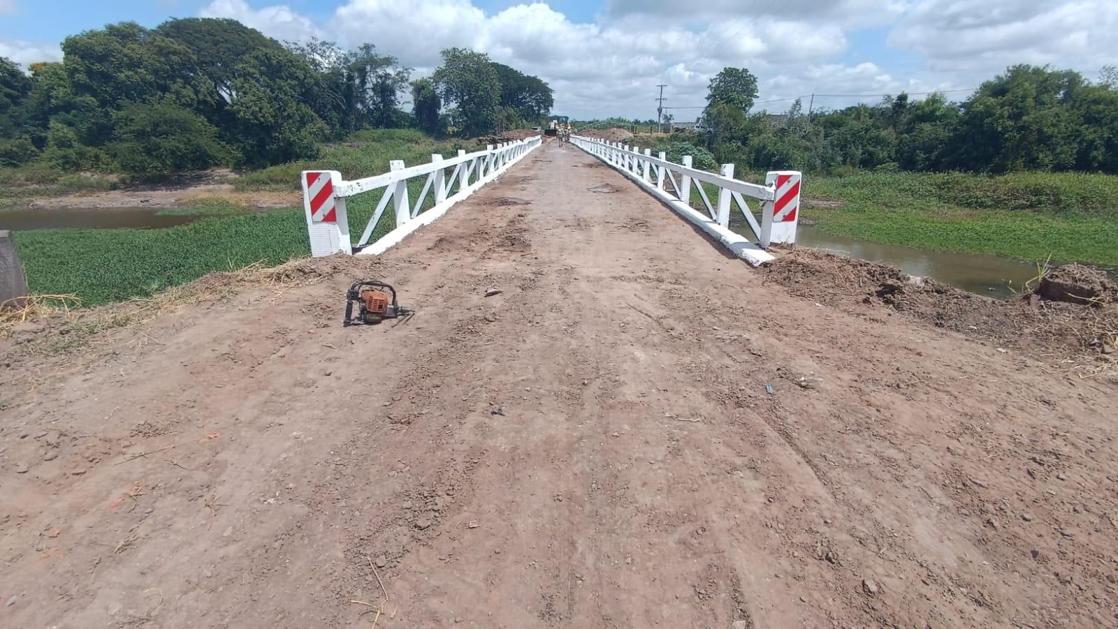 El Gobierno Provincial habilitó el puente Bergagno que une Puerto Tirol con Fontana