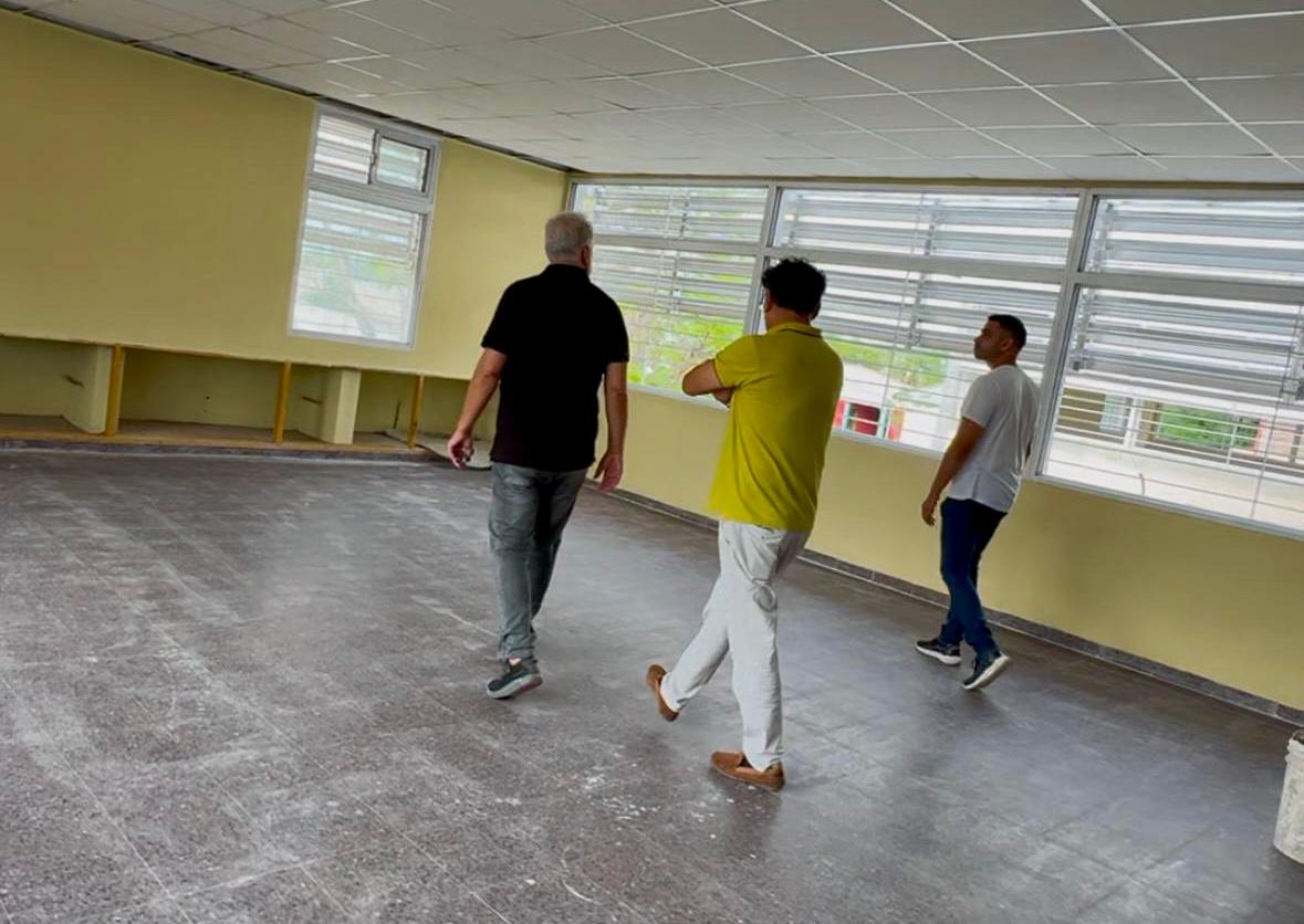 Villa Angela: El gobierno verificó los avances en la obra del «Bachi 9» y la EET N° 1 garantizando su finalización