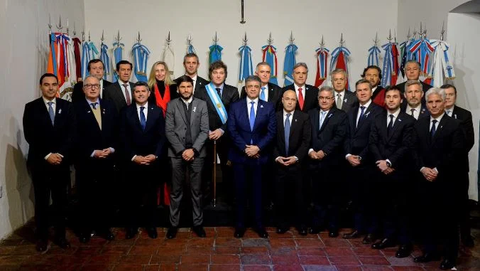El Gobierno nacional recortó el 72% los giros discrecionales a las provincias en 2024