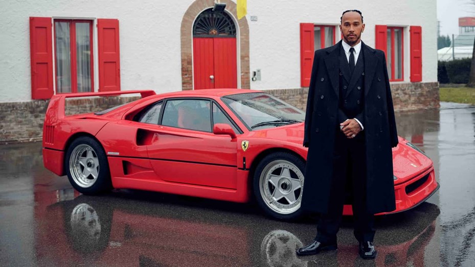 Lewis Hamilton fue presentado de manera oficial como piloto de Ferrari