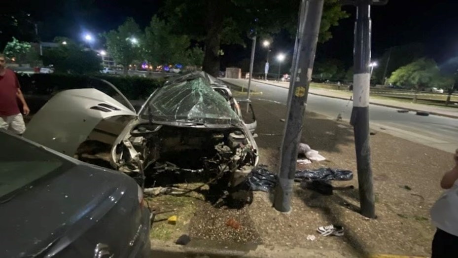 Formalizaron la suspensión de la licencia de conducir al joven que atropelló y mató a dos turistas en Rosario