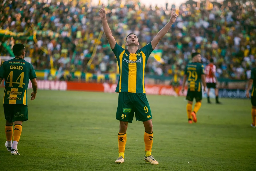 Aldosivi cortó la racha y sumó su primer punto ante Estudiantes