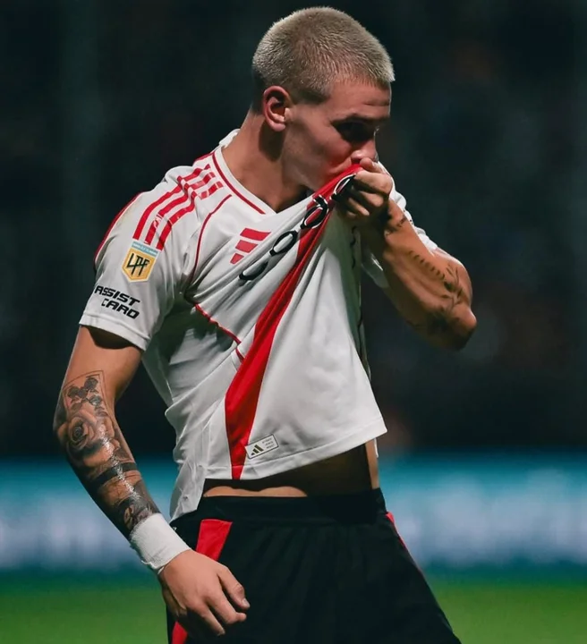 River suma tres puntos importantes y se mantiene como protagonista