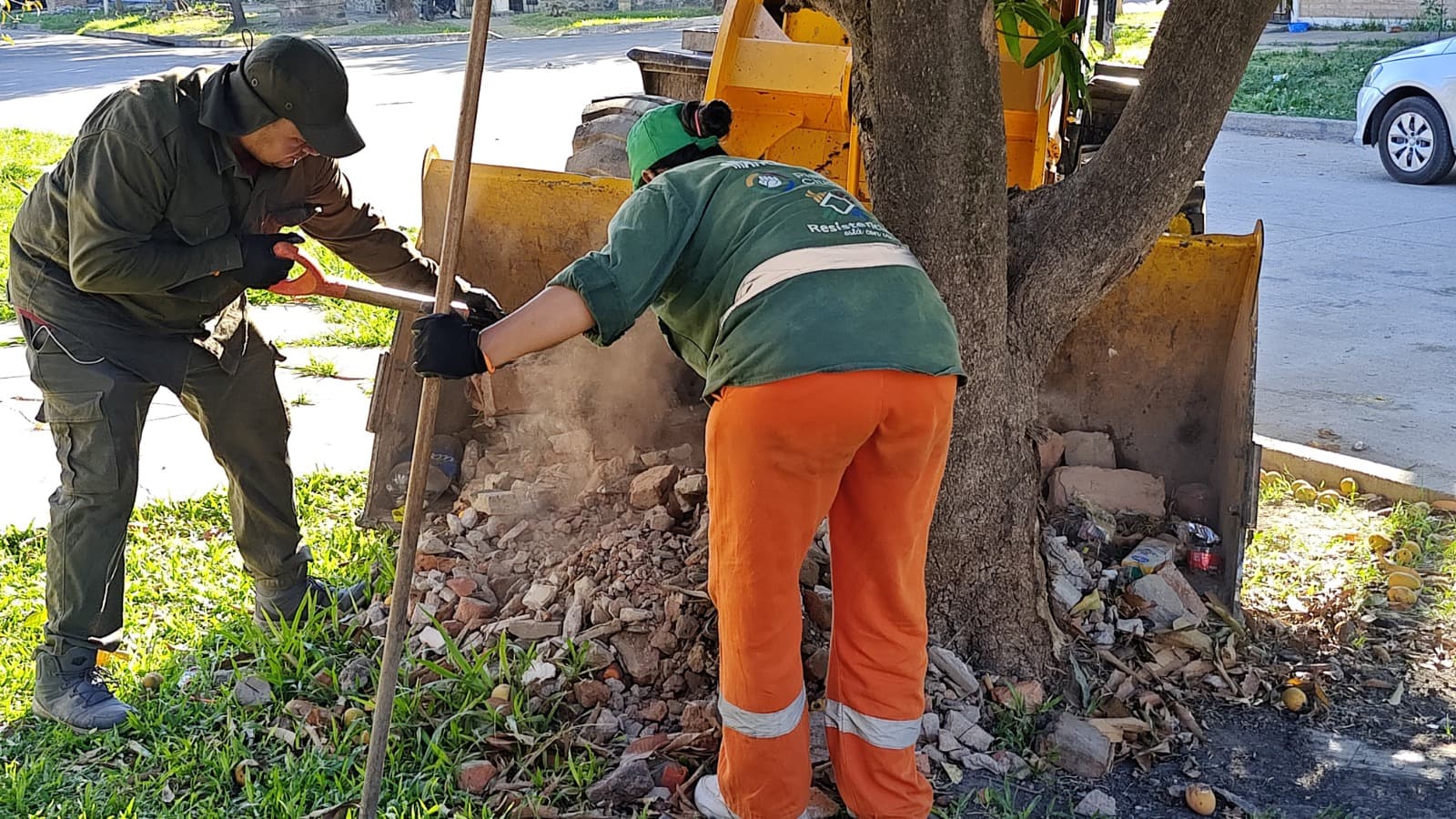 La Municipalidad de Resistencia realizó tareas de descacharrado en Villa El Dorado