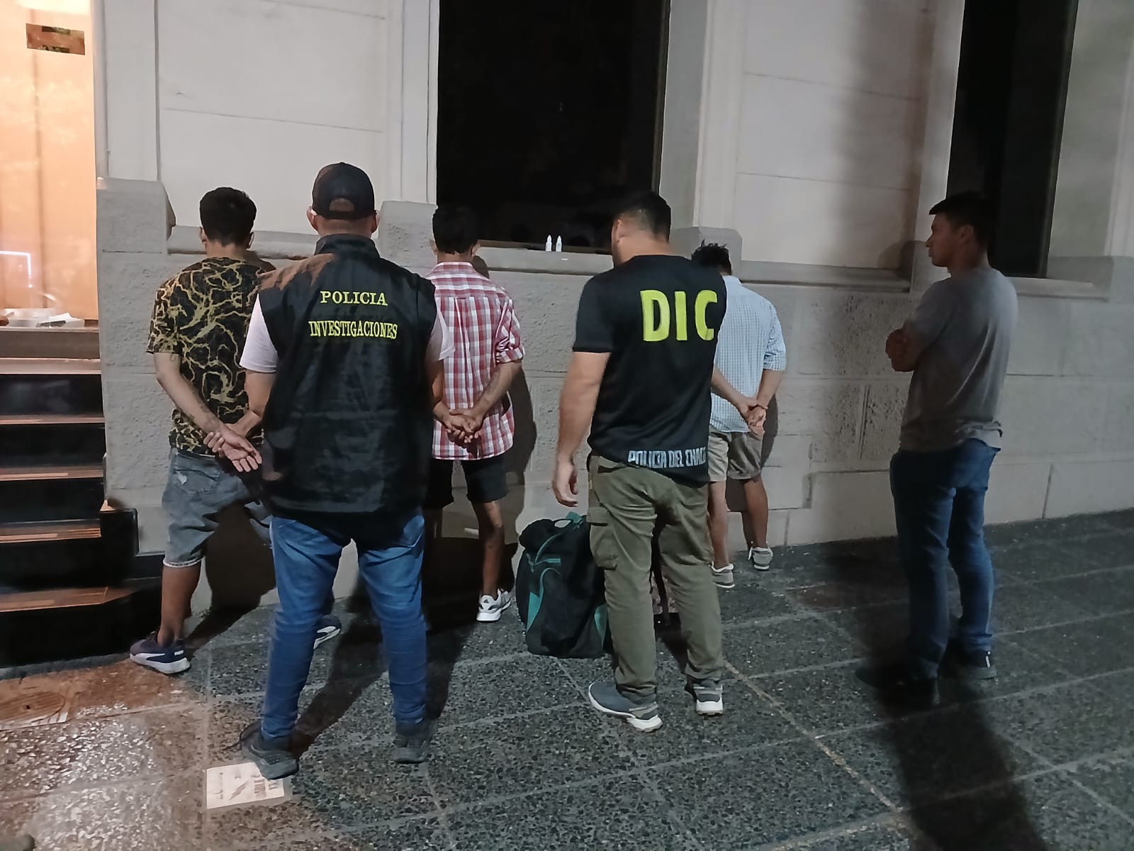 Aprehenden a tres sospechosos de robo en un hotel de Resistencia