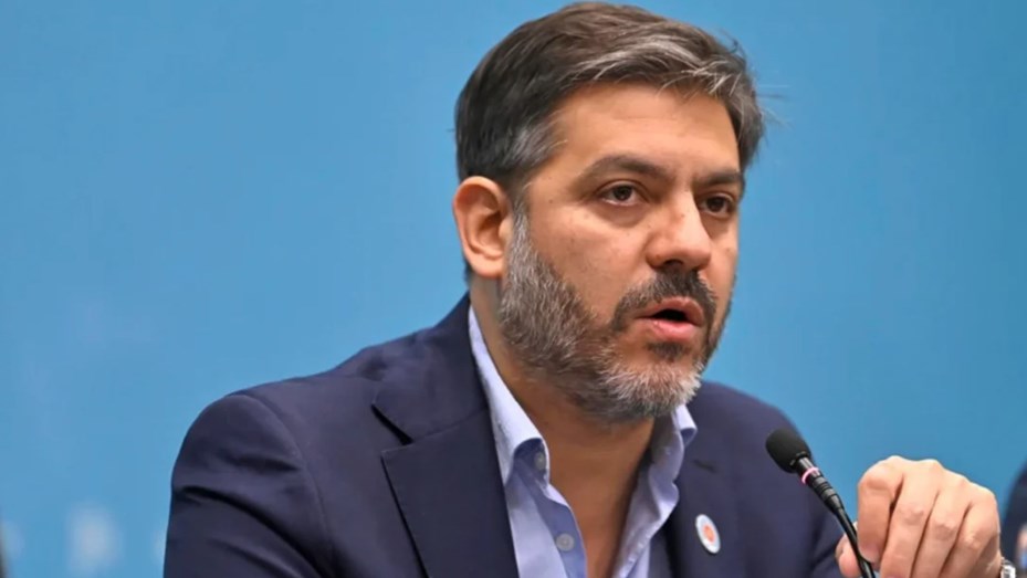 Carlos Bianco, sobre Bahía Blanca: «Básicamente, hay que reconstruir una ciudad»