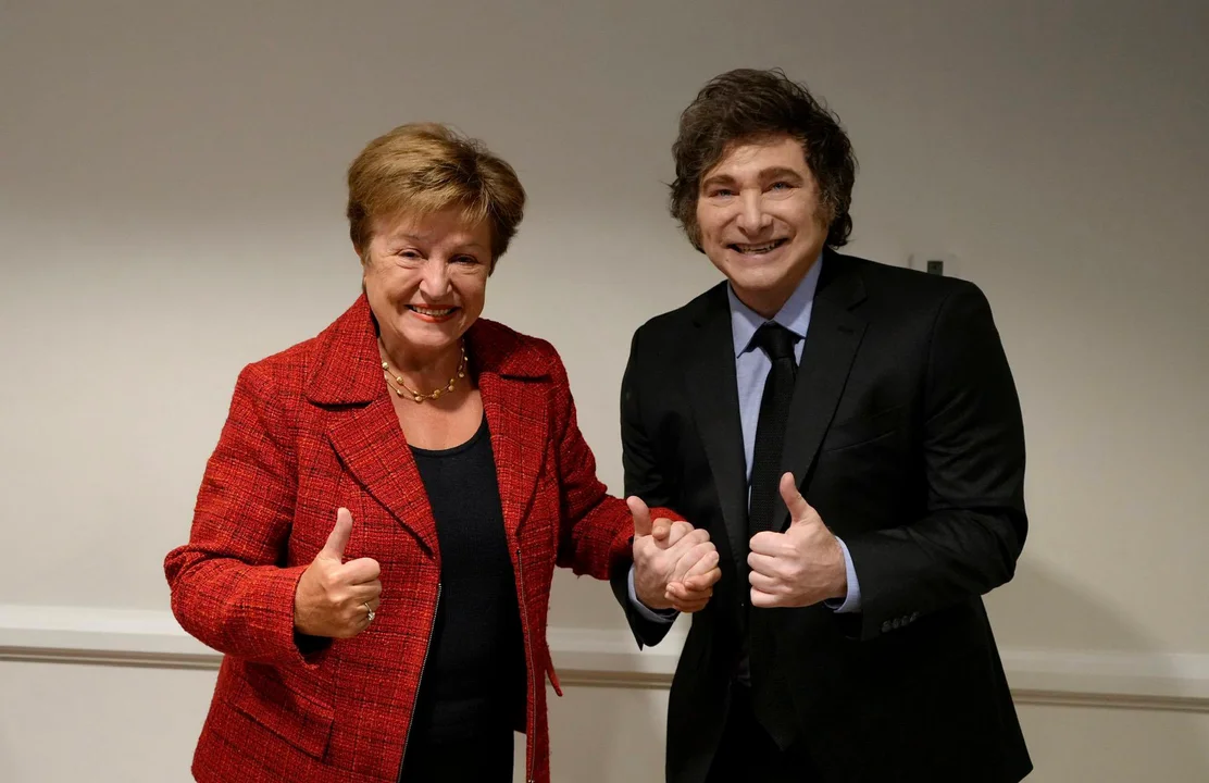 Javier Milei firmará el acuerdo con el FMI por DNU