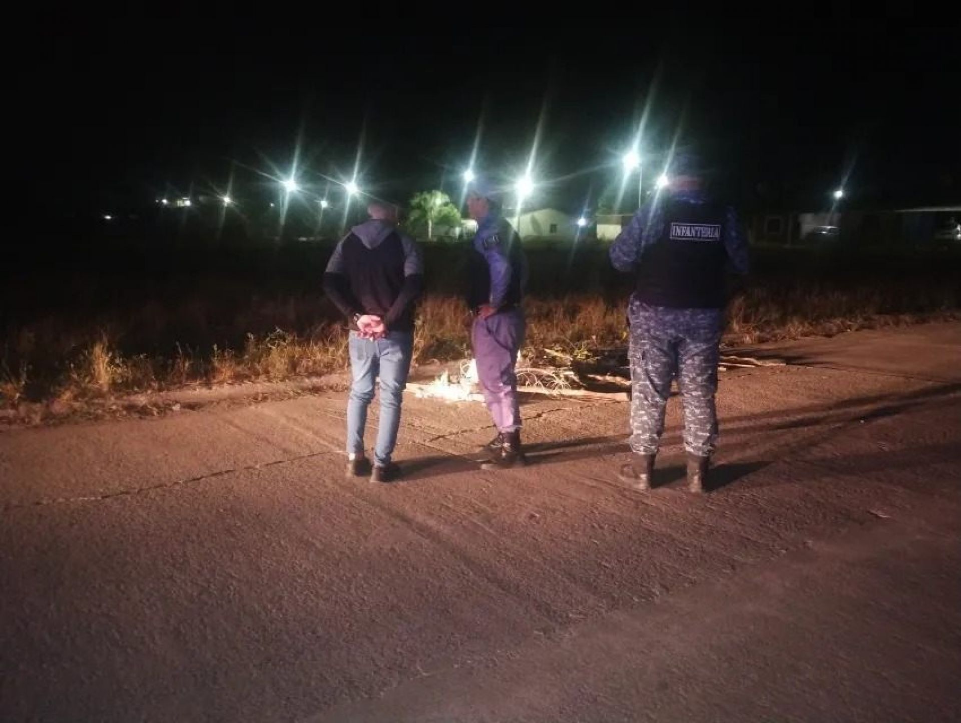 Rápido accionar de la Policia permitió disuadir una toma de terrenos en Fontana