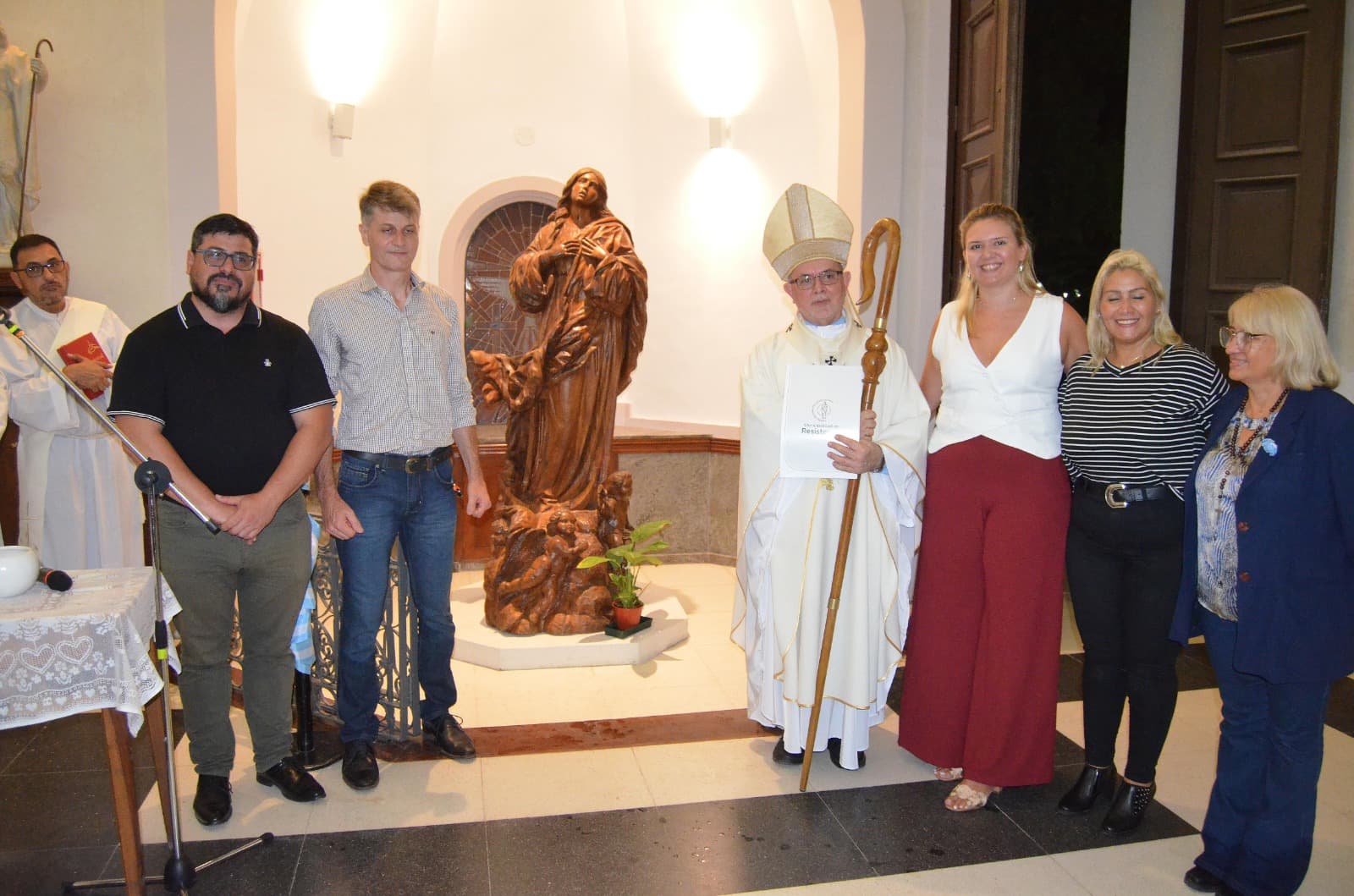 Entronizaron imagen de María Inmaculada en la Iglesia Catedral de Resistencia