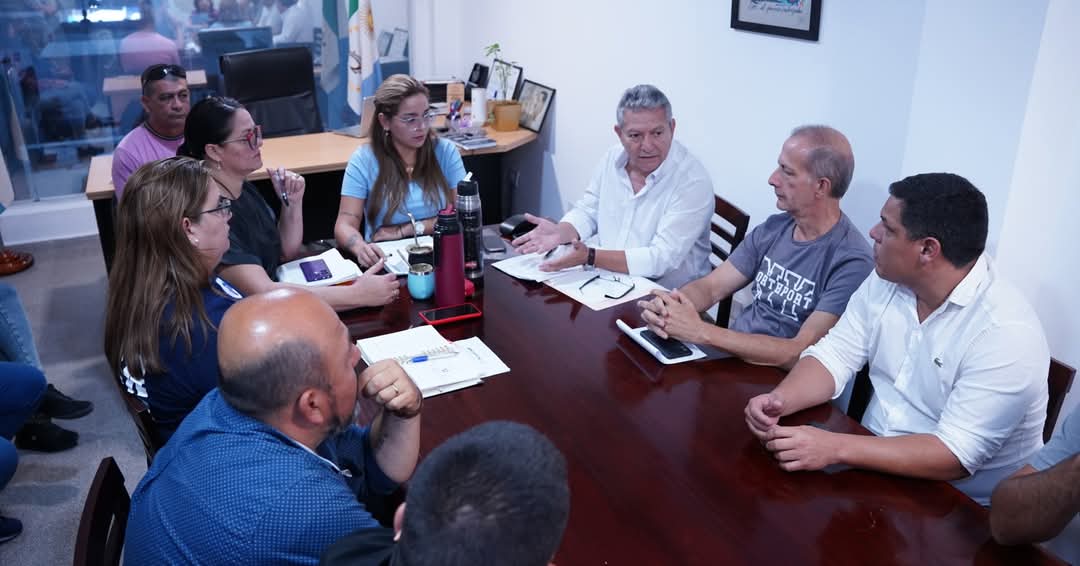 Magda Ayala anunció una recomposición salarial del 17% para trabajadores municipales