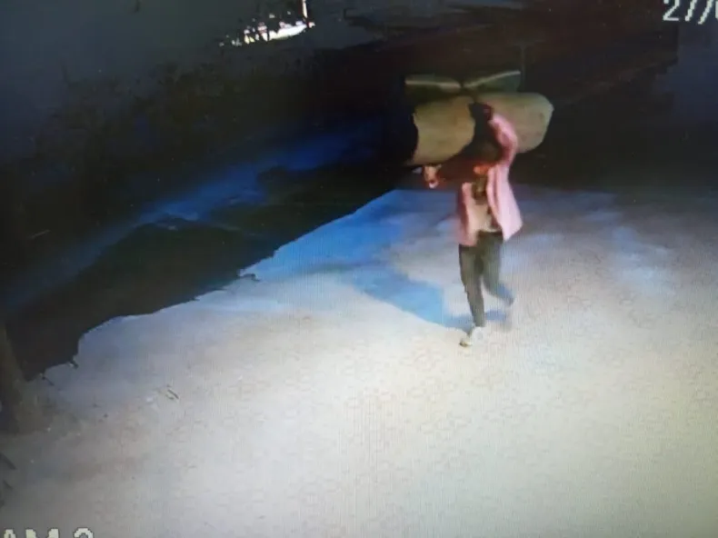 Detuvieron a un hombre por el robo $900 mil de un comercio